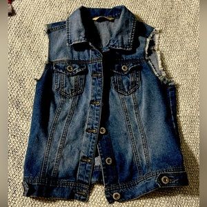 Denim Jean Vest Women’s Small